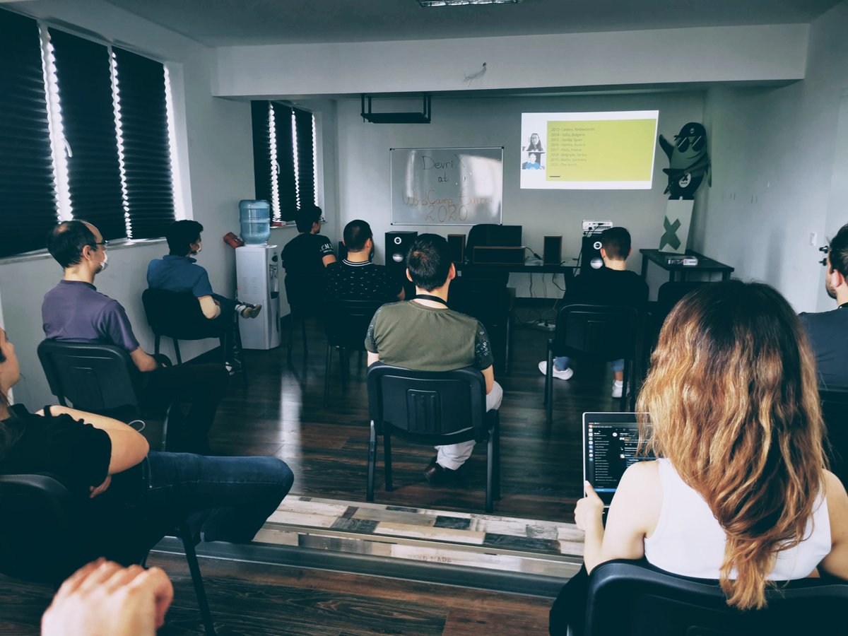 wpdevrix's tweet image. #TeamDevriX is watching @WCEurope  🥳
It&apos;s just starting, so you can still join here -&amp;gt; 
2020.europe.wordcamp.org/how-to-attend/ 
#WCEUFamilyPhoto