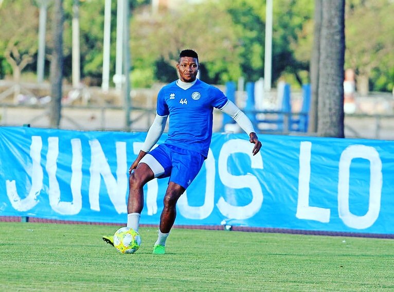 eddynoh1's tweet photo. Do it with passion or not at all 🙏💪💙 https://t.co/7yXAZA71SE