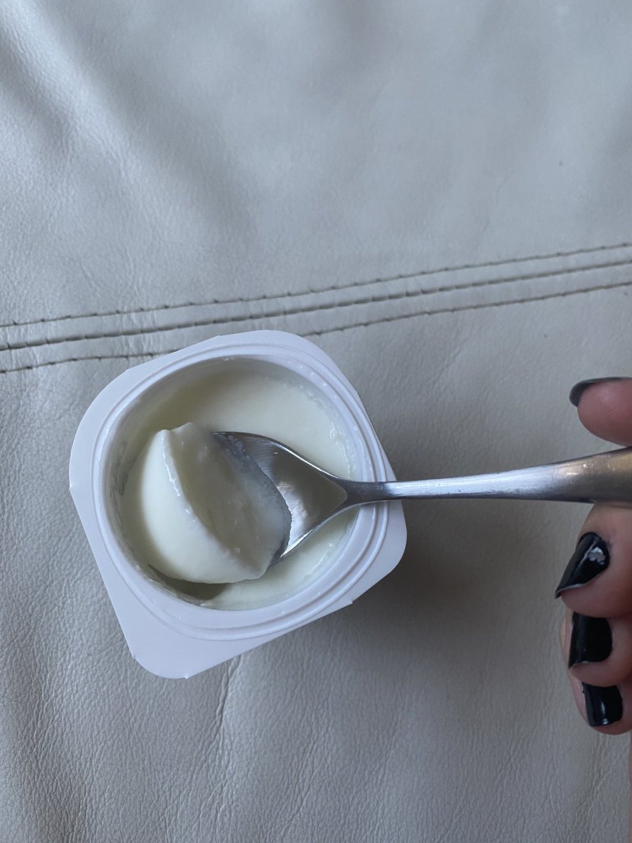 OYE cómo os coméis el yogur? 
rt-revuelto
fav-duro