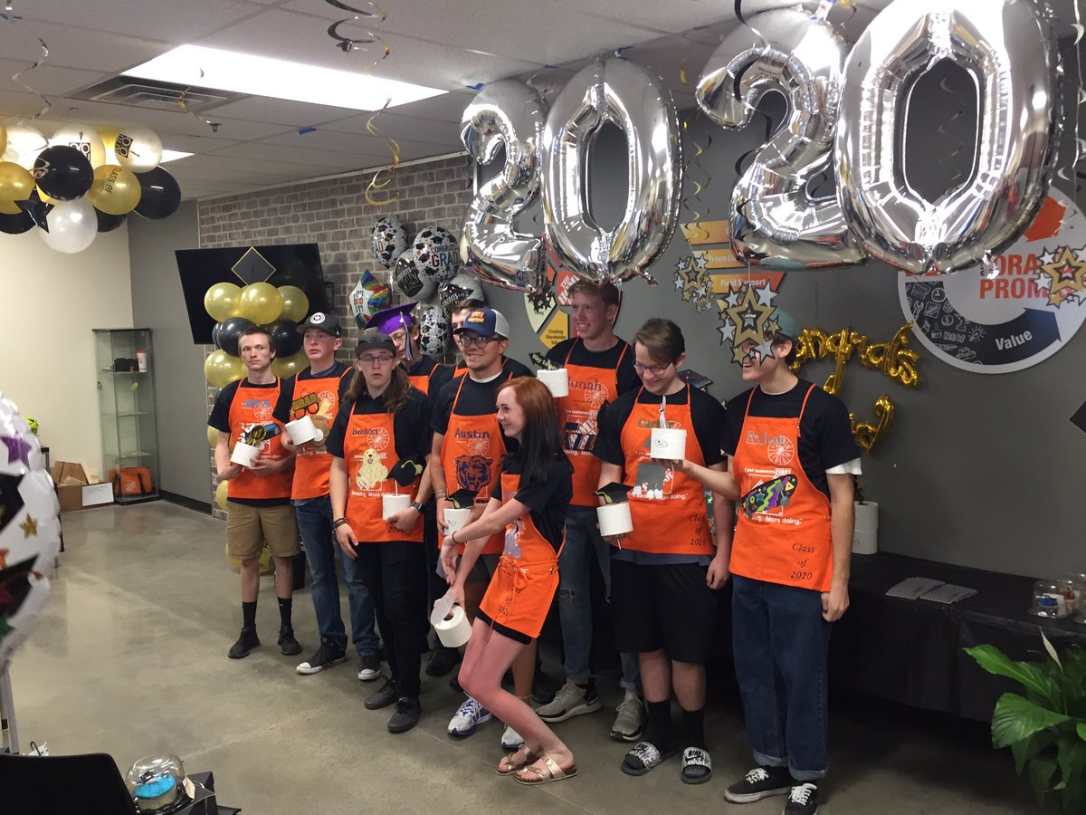 LisaTho39764396's tweet photo. @RelissaAnderson @rodpalmerthd @jdufHD  @JasonHayesHD https://t.co/0yoHNetEjR
