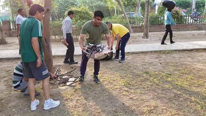 BarwalMithlesh's tweet photo. आप सभी को पर्यावरण दिवस की हार्दिक शुभकामनाएं ! भाई राकेश दौलताबाद विधायक बादशाहपुर https://t.co/jk2yZ386Hr