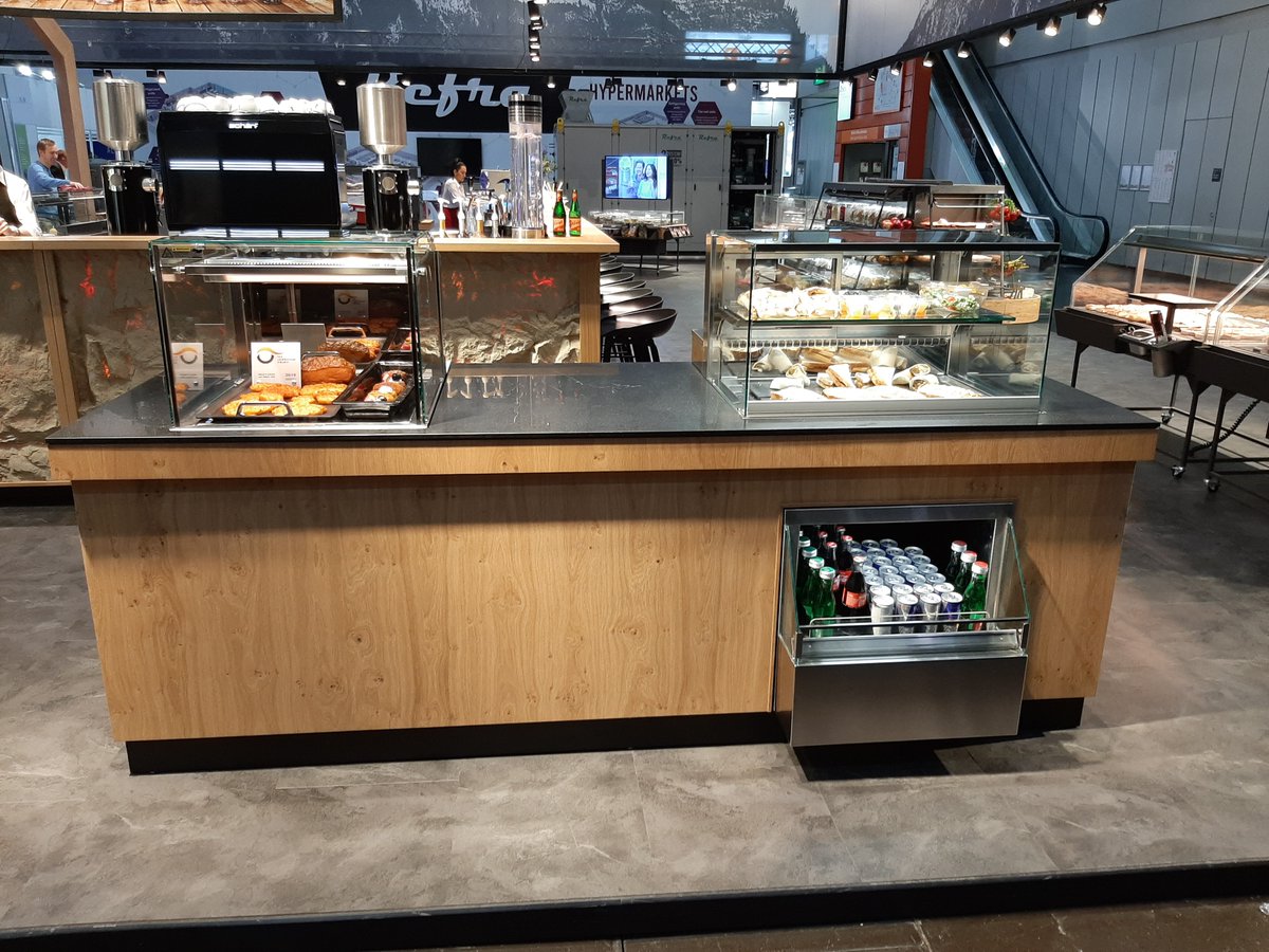 Groupe_seda's tweet photo. [#TENDANCE] Solutions pour la #Restauration Commerciale 🍕🥪🥗🥤
IDEAL AKE by @Groupe_seda 
➡️ Pour répondre aux défis de demain
➡️ Pour valoriser les produits
➡️ Pour éviter le gaspillage
Offrez l’émotion des Sens, la Sécurité Alimentaire. https://t.co/Avx3ua1SMa