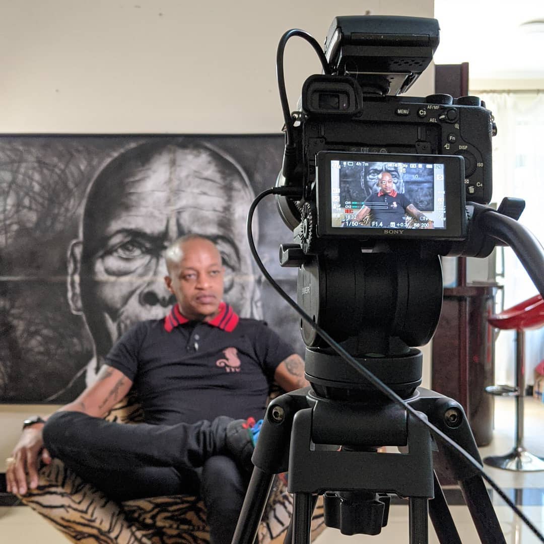 astarthelight's tweet photo. So today I paid the president a courtesy call. What an amazing conversation this was! Can't wait to share this with y'all 🔥🔥🔥 Brotherman @AMB_Prezzo thank you for agreeing to do this and coming all out!! Yaaaaniii!! #ThePlayHouse feat. @AMB_Prezzo #ComingSoon #cta101 https://t.co/UGYemyareR