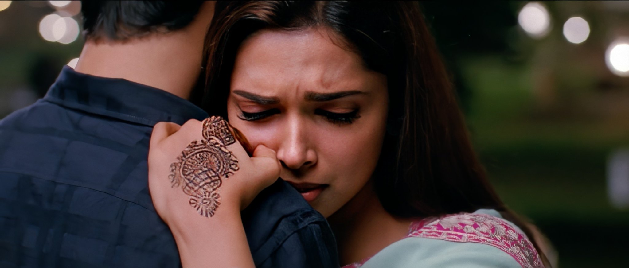 Deepika Padukone IMAGES, GIF, ANIMATED GIF, WALLPAPER, STICKER FOR WHATSAPP & FACEBOOK
