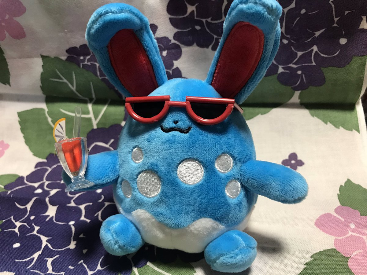 jivews's tweet image. 暑いね〜君たち