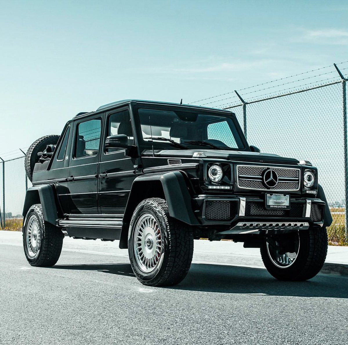 Michael Kubler Maybach G650 Landaulet The Ultimate Dinosaur Mercedes Amg M279 V12 Biturbo Engine Handcrafted By Michael Kubler F1mike28 In Germany Affalterbach T Co Inq6oh3zen