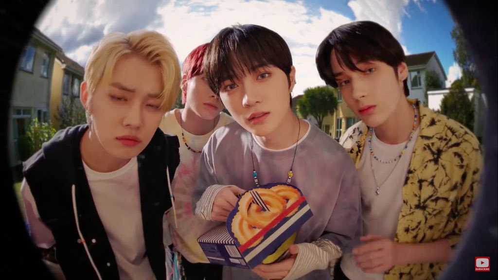 starpopstyle's tweet photo. KPOP and BEADS?
A thread ๐
get the style here:
https://t.co/CkrVw2lLJM
#TOMORROW_X_TOGETHER
#NCT127ย #TXT #GOT7
#SNSD #BLACKPINK #REDVELVET #CLC #CHUNGHA #starpopstyle
๐ธowners https://t.co/IGrOWU00TG