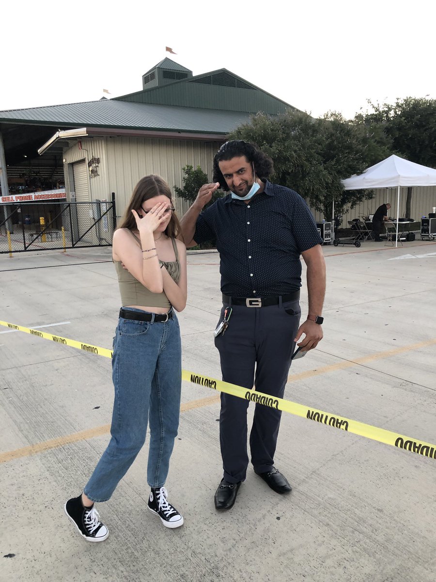 dangitlauren's tweet photo. we shimitating 💔 https://t.co/yh0YRaeVgc