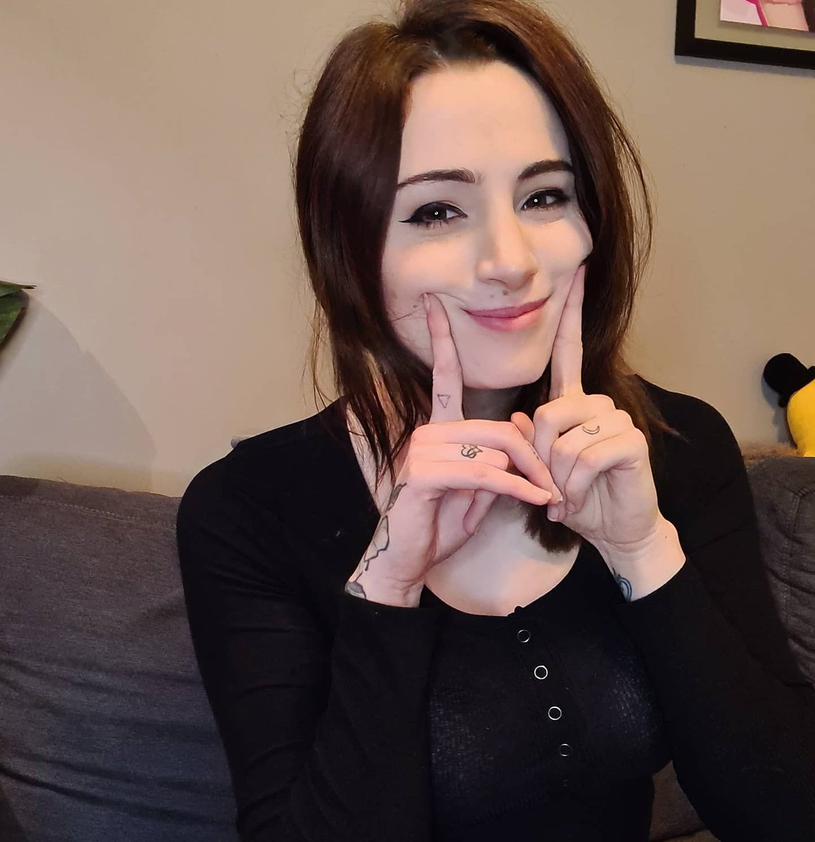 itsKaylaErin's tweet image. 🌸🍑