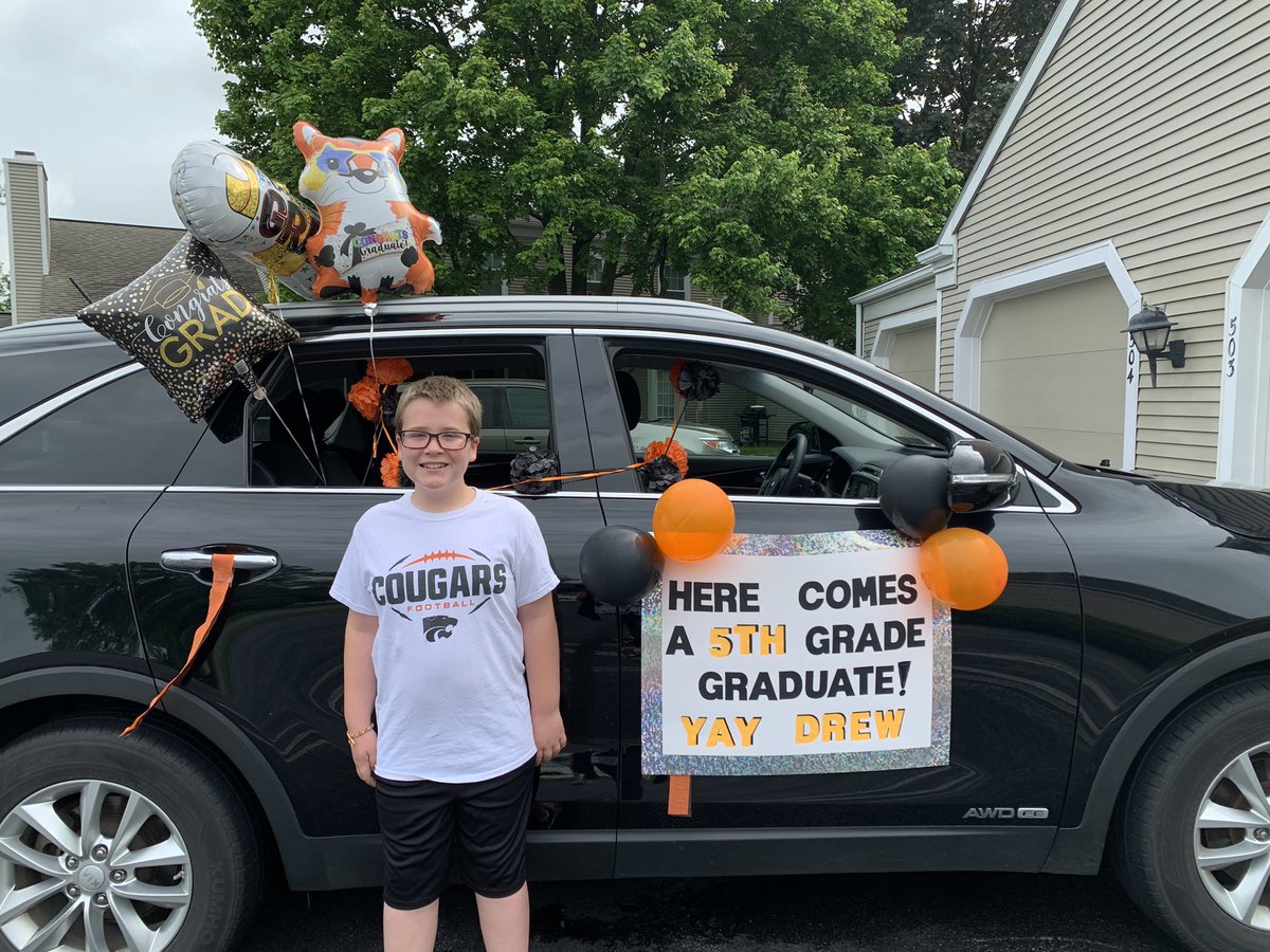 lauraalexander5's tweet photo. @pinestreetelem thank you to Pine Street teachers and staff for making the end of fifth grade so special for the kids. You are the best!!!!! https://t.co/DaTYLTQoNG