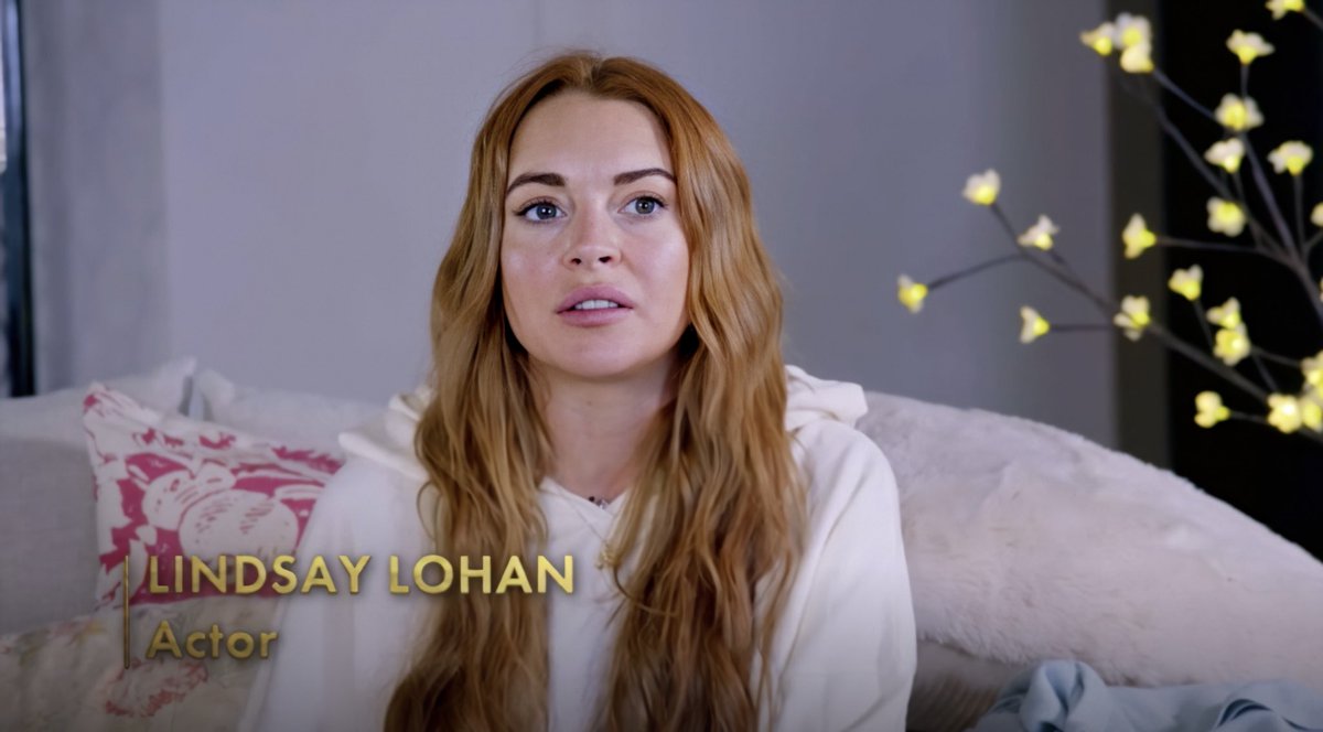 Blowjob Lindsay Lohan - Lindsay Lohan Says She's Moving Back to America and 'Taking Back the Life I  Worked So Hard For' | Page 7 | Lipstick Alley