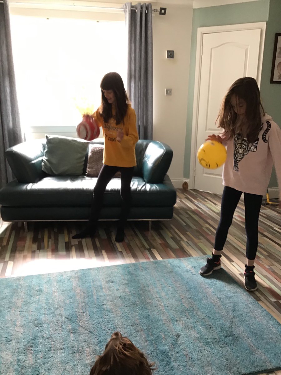 almcgui's tweet photo. @MorningsidePS our nature walk and ball bouncing. Well done everyone- what a fantastic amount raised. #MPS2020Challenge https://t.co/tLnmfPvBBI