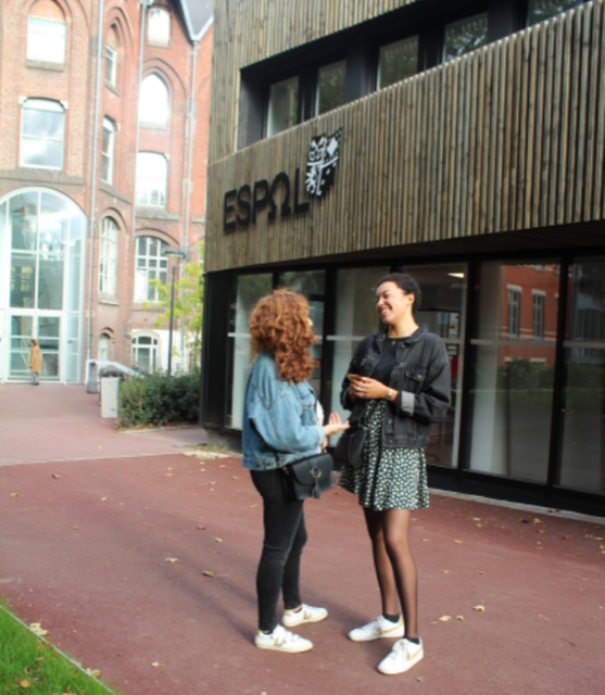 EspolLille's tweet photo. 🔜#postgrade #applicants Don't let your questions remain unanswered! Join us for a virtual campus tour & get the answers you seek regarding our programmes, student life, registration, visa & accommodation. This Tuesday (June 8) between 11am-2pm👉https://t.co/vnHaDBWZl5👈 https://t.co/fTwwi8uqqf