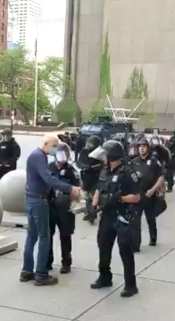 RealCIear's tweet photo. @chaposarechumps @cenkuygur Funny same ppl who call elderly boomers now suddenly care about elderly people. He reached for his mid section, where his gun is and it startled both cops see pic https://t.co/ykrS1MXHxa