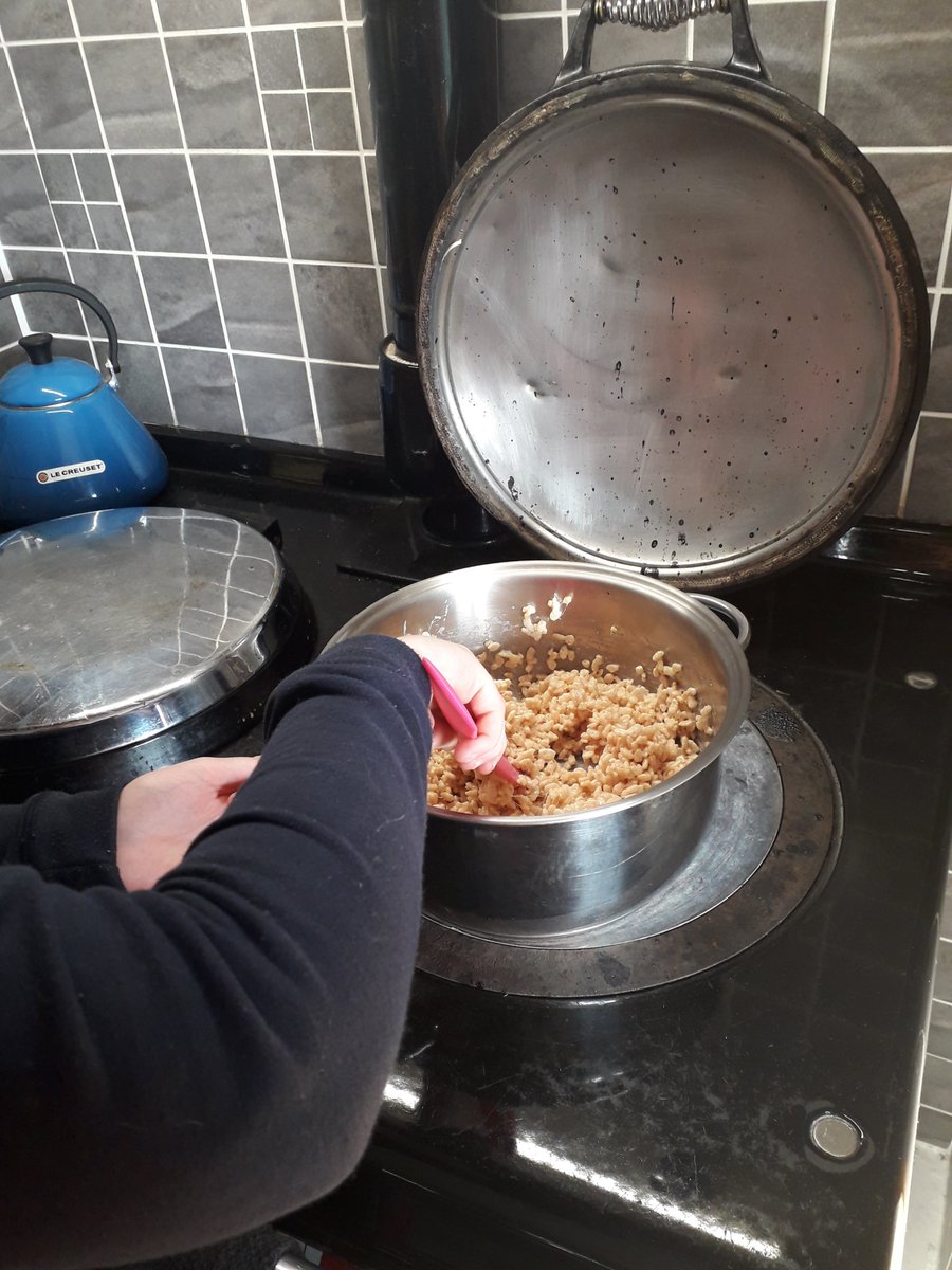 Hannah_LeeOT's tweet photo. Day 80 of 84 #OTForIsolation
Another #Disney themed activity....
We have made Mickey shaped rice crispie treats, just like you find in #WaltDisneyWorld #MainStreetBakery
#KitchenSkills #FollowingInstructions #BimanualTasks
@Beccyshuttlewo1 @WaltDisneyWorld @theRCOT https://t.co/OhiJATW1pP