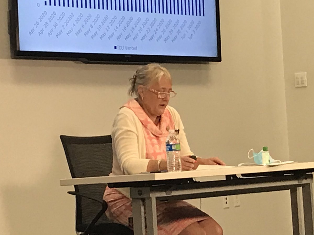 MelissaBlasius's tweet image. Banner Hospital (largest healthcare delivery ststem in AZ) says ICU beds are nearing 100 percent capacity. Doctors urge people in the community to act now to reduce transmission of COVID-19. @abc15 @AZDHS @BannerHealth