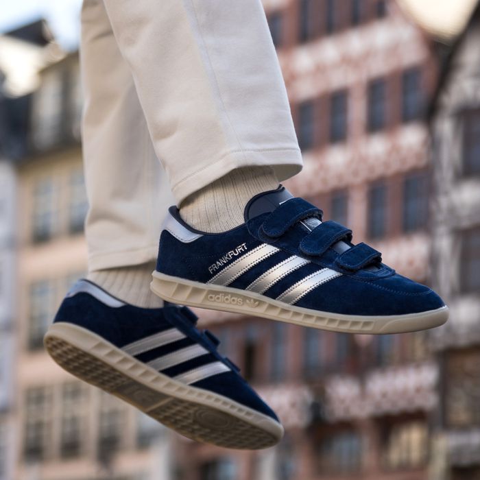 Ad: adidas Originals Frankfurt almost live

Asphaltgold:tinyurl.com/ybash5j6
SNS:bit.ly/3cz2xdX