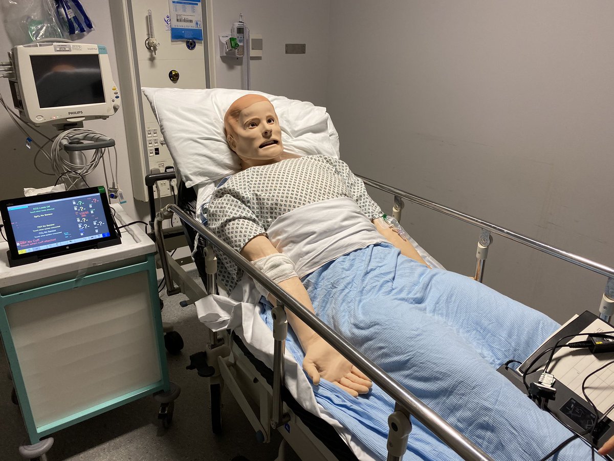 MTWEmergDept's tweet photo. Fabulous insitu sim session @MTWEmergDept @MTWnhs learning about covid changes to ALS. Well done team, you were fantastic @alison_porte @MattHurleyPDN ♥️ https://t.co/AMPKpxFR8q