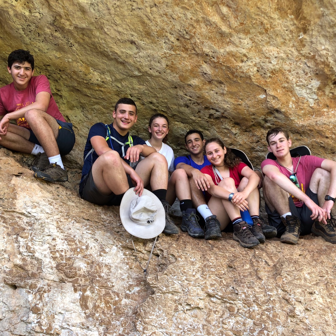 We hope everyone has a Shabbat shalom.
#Shabbatshalom #Yavnehruach