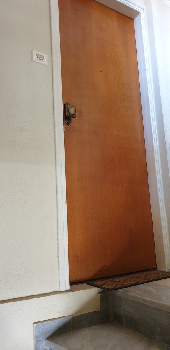 Complete_Constr's tweet photo. Απιθανο κι ομως πραγματικο!!! #truemistakes https://t.co/6Z1DJI6KOM