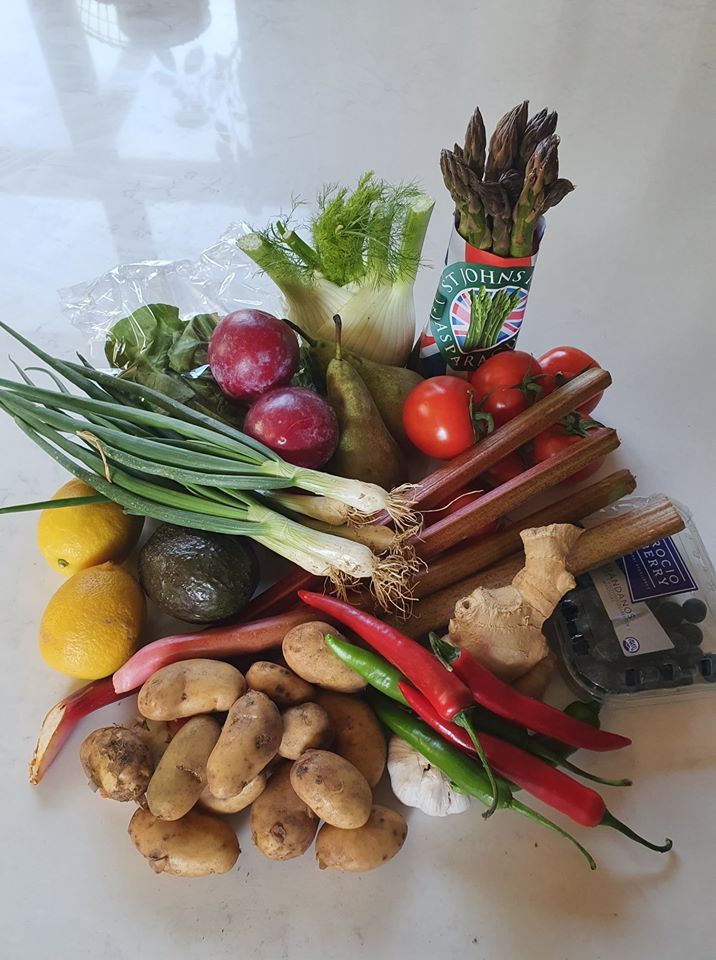 NaviStitch's tweet photo. I am very pleased to share with you a new partnership with Holt Farm. They are an online farmers market currently servicing the Colchester and Ipswich areas. They have fantastic veg boxes and also work with some other artisan producers. You can now order cards with your veg box. https://t.co/KWBpLWk5Ho