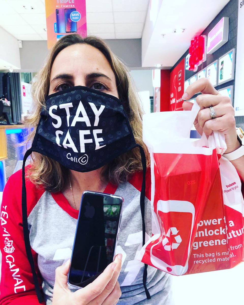 Beat the price increases - two more days &amp; the weaker exchange rate kicks in hard.

One "switched-on" Cellucity Vodacom customer with her awesome new Samsung S20 upgrade beating the deadline. <a href="/Cellucity/">Cellucity</a> #vodacom <a href="/SamsungMobileSA/">Samsung Mobile SA</a>