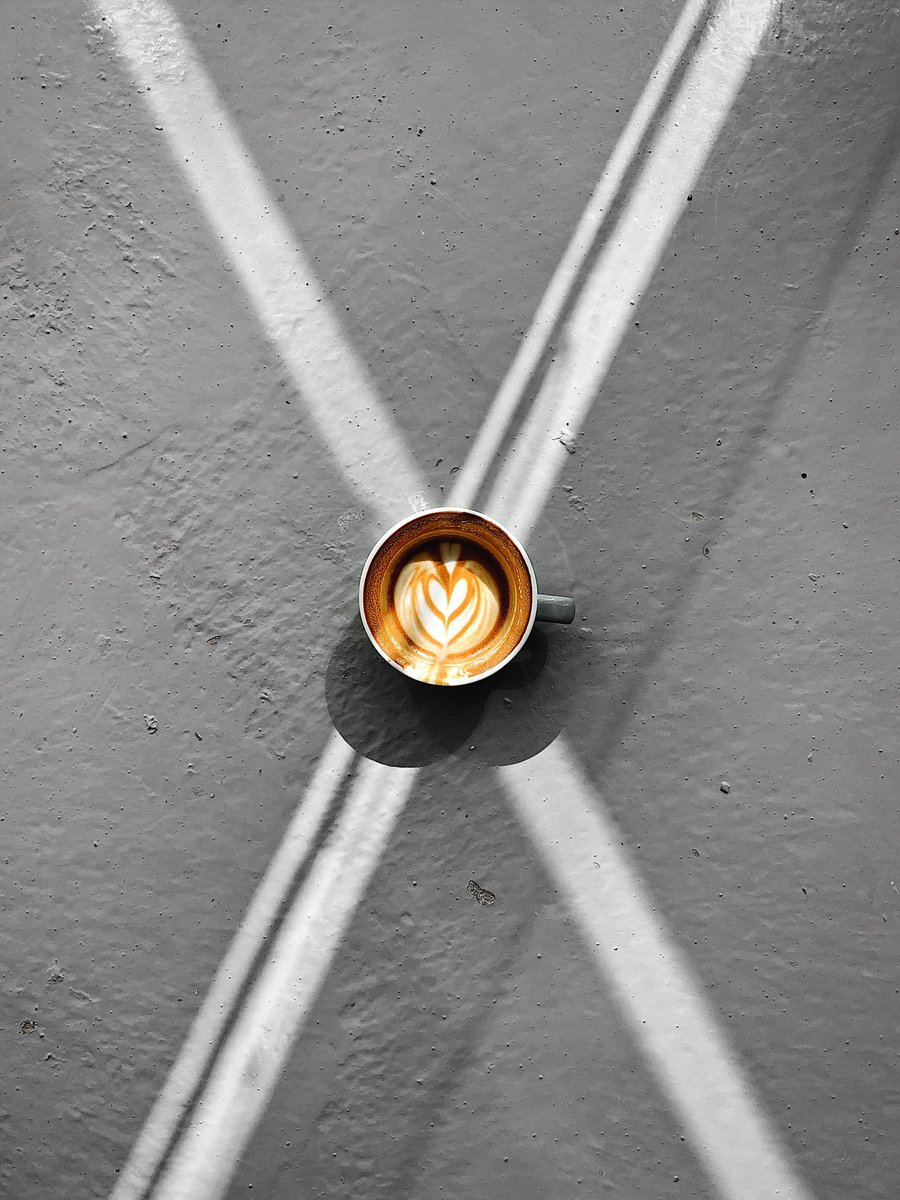 الصورة                                     كواليسها