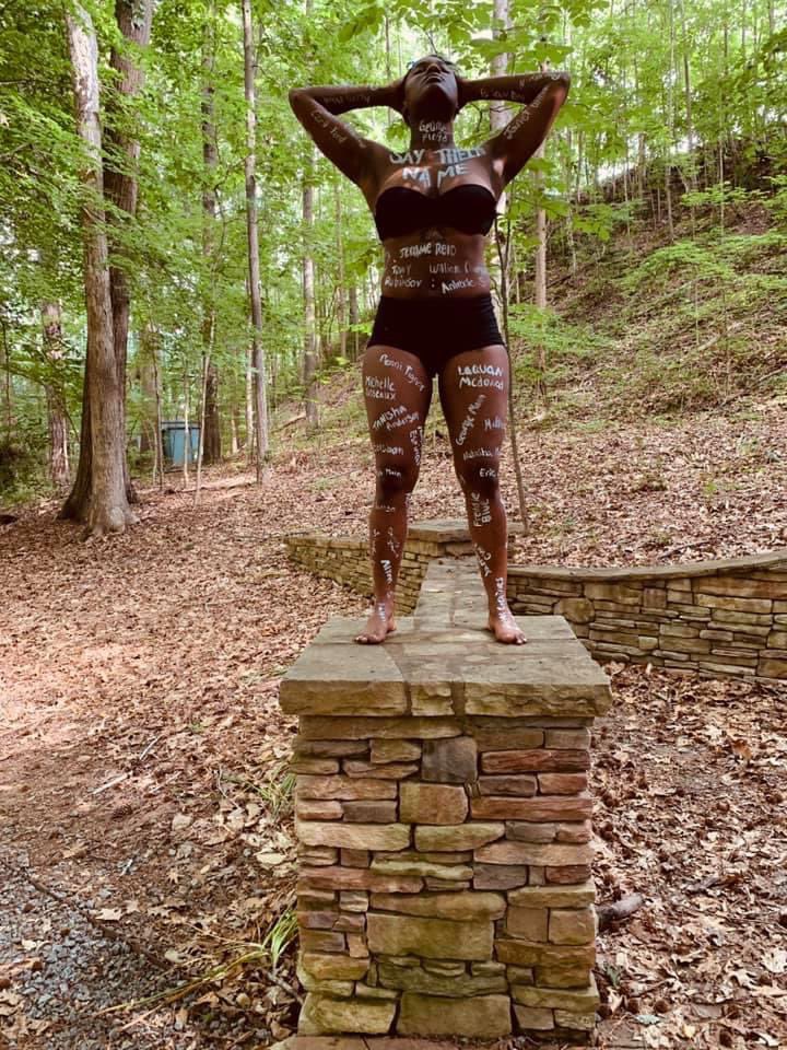 DemonTimeElric's tweet image. So since I started my day on twitter with some negative shit, here’s some good vibes courtesy of my beautiful girlfriend. @JavoniiMerritt I hope her vision inspires you to make a difference. #blacklifematters #icantbreathe #GeorgeFloyd