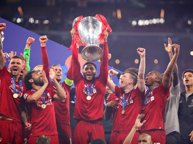 empireofthekop's tweet image. At 23, Gomez is the sixth longest serving player at #LFC. In a few weeks, he&apos;ll have already picked up the Champions League, Super Cup, Club World Cup and Premier League. Legend in the making? 🌟