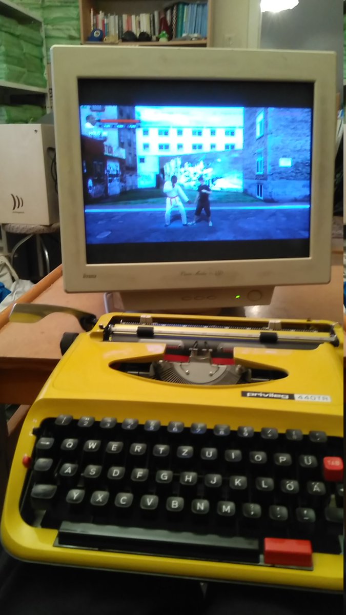 davdus_'s tweet photo. I have become the ultimate PC gamer.

(Im at my grandma's place)

#StreetsofFury #StreetsofRage4 https://t.co/t7Odwu5YUR