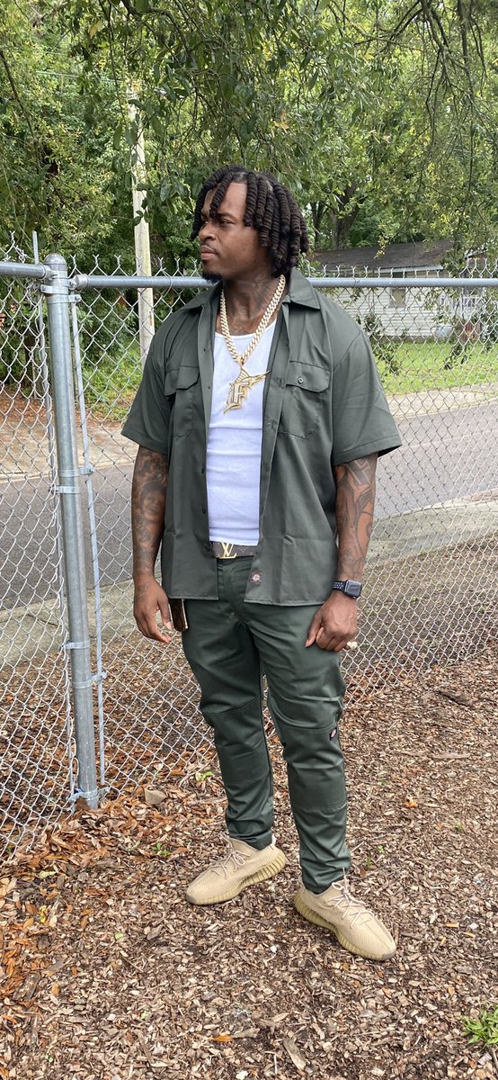 float_rock's tweet image. 🖤🖤🖤