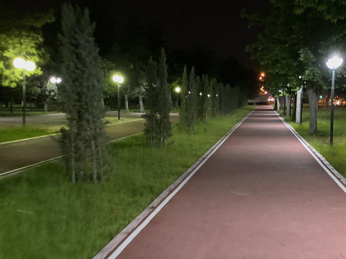 Her yer YEMYEŞİL 
Kayseri İnönü parkımız akşam bir başka güzel