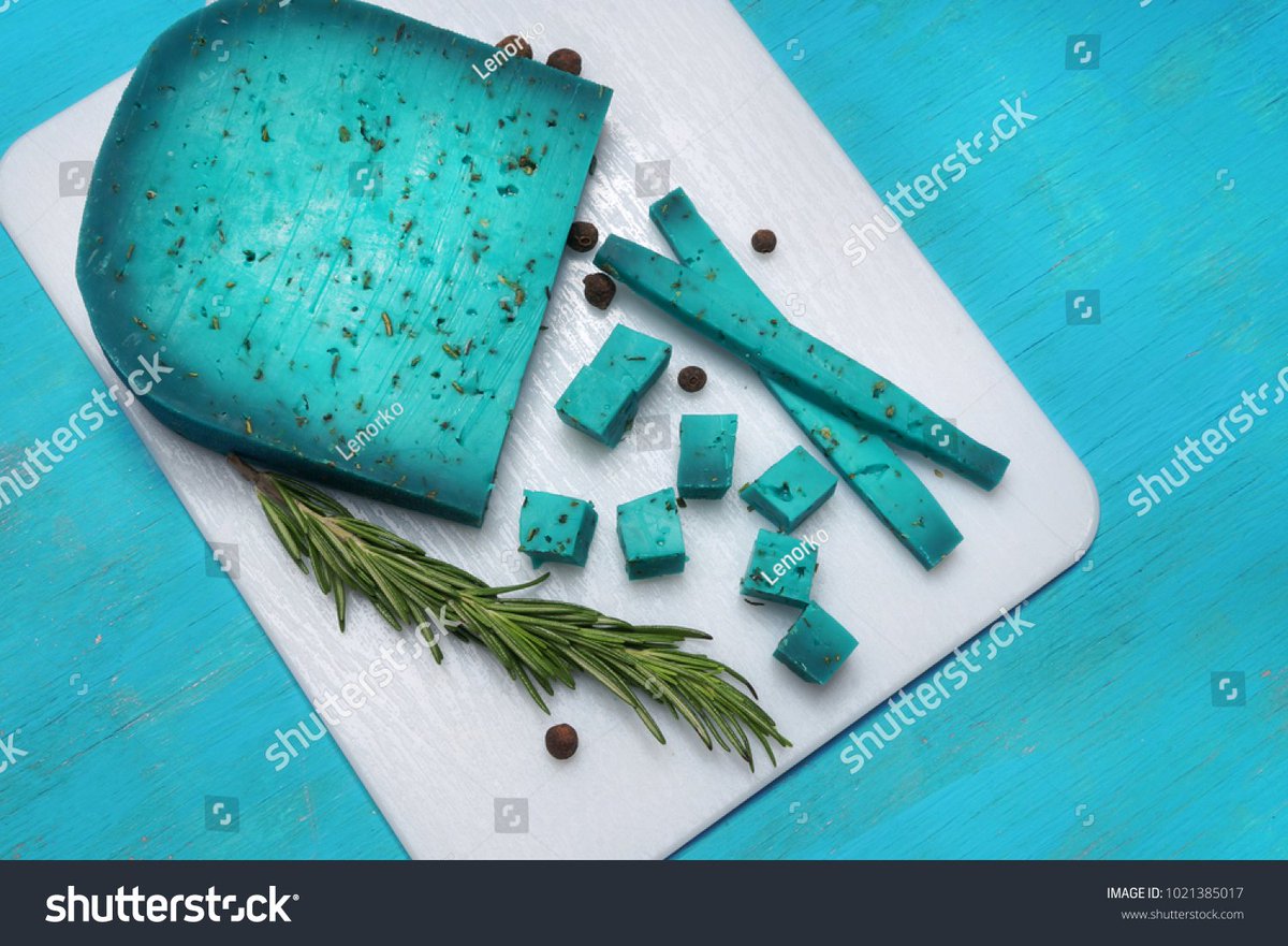LenorkoArts's tweet photo. Delicious Lavender Cheese from the Netherlands #Dutch #blue #cheese #lavender #blue_cheese #Nederland #cheesepizza #Lavenderpesto #pesto #EatTheRich #StayHome #delicacy #tasty #morning Get #stock #photography #royaltyfree #images by #LenorkoArts on https://t.co/txTWIvuqvt https://t.co/hyks7Jl4Fs