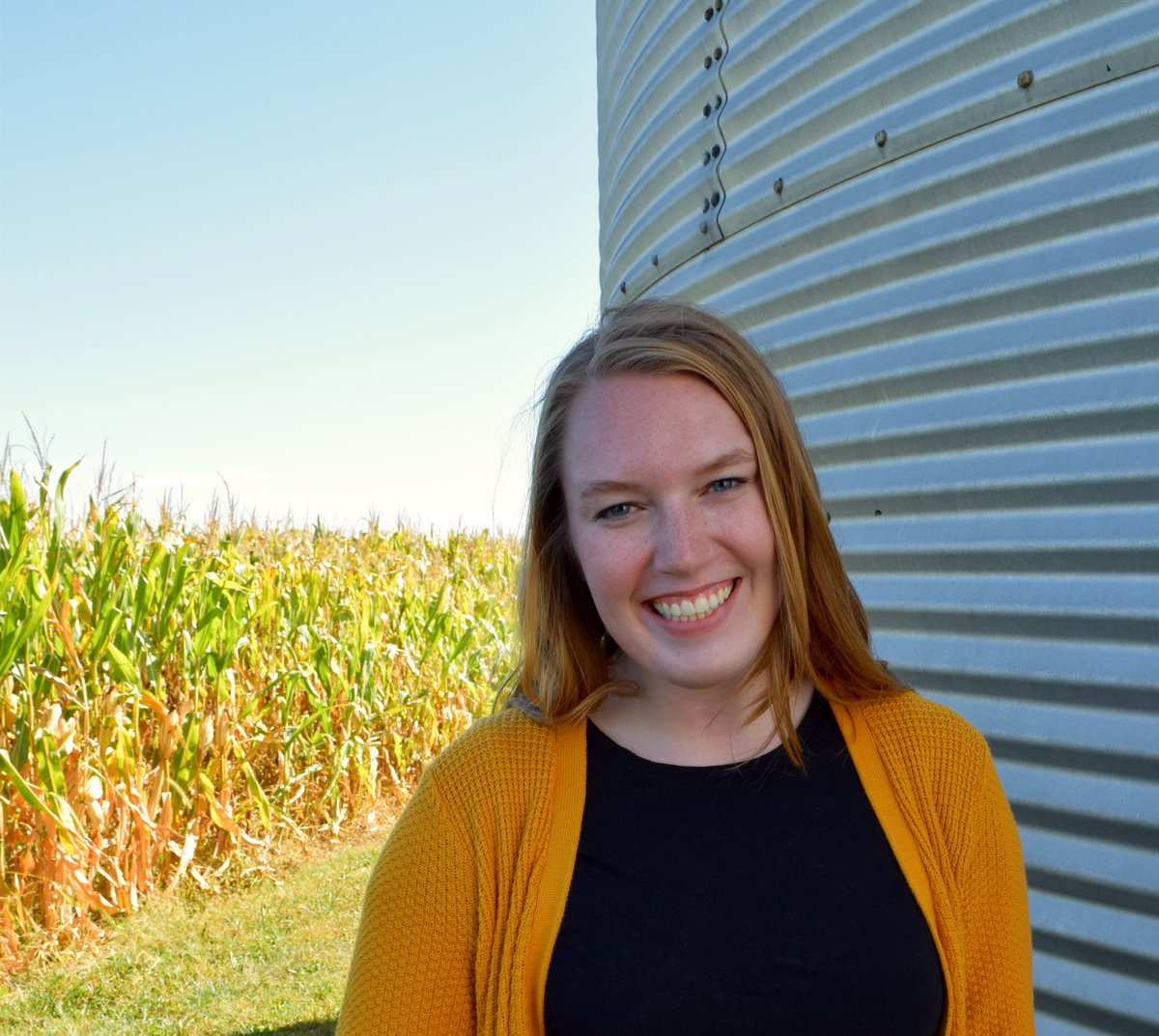 megrotjan's tweet image. I’m excited to be virtually joining the @corteva Product Stewardship team this summer working with @PioneerSeeds corn growers. Thankful for the opportunity to #KeepGrowing! #LifeatCorteva