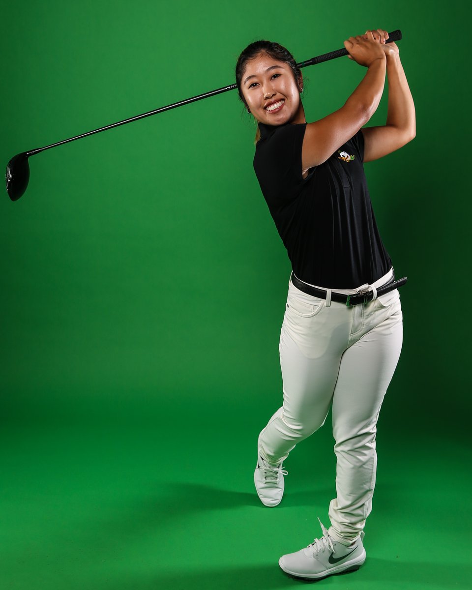OregonWGolf's tweet photo. Celebrating @WGCAGOLF's #SeniorCelebrationWeek with our lone senior, Amy Matsuoka!
Matsuoka ranks sixth in UO history with a 74.85 career scoring average. Thank you for everything you've done for our program over the last four years, Amy!
#GoDucks | @amy_matsuoka https://t.co/psPfDSLRRy