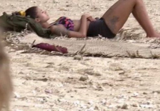 « Et me voilà aujourd’hui parmi les 2 derniers de Koh Lanta »
« J’espère que mes parents sont fières de moi »
 
Culot, synonyme : Inès
#KohLanta2020 #KohLanta