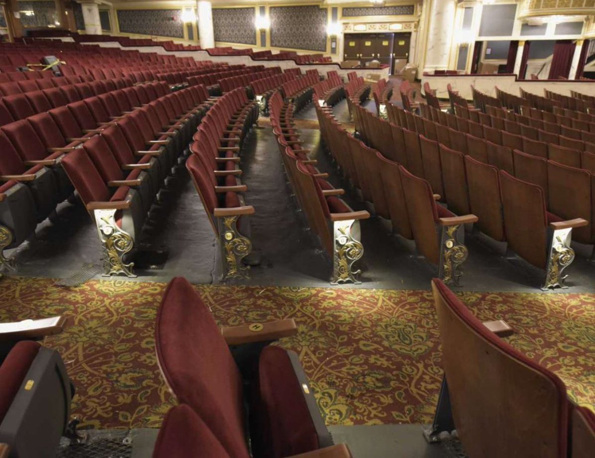 HLAA's tweet image. Hearing loop technology changes lives for people with hearing loss

From HLAA: 81 percent of standard sized hearing aids either come with t-coils or offer t-coils as an option, while all cochlear implants have t-coils.  

bit.ly/2XCxWIb