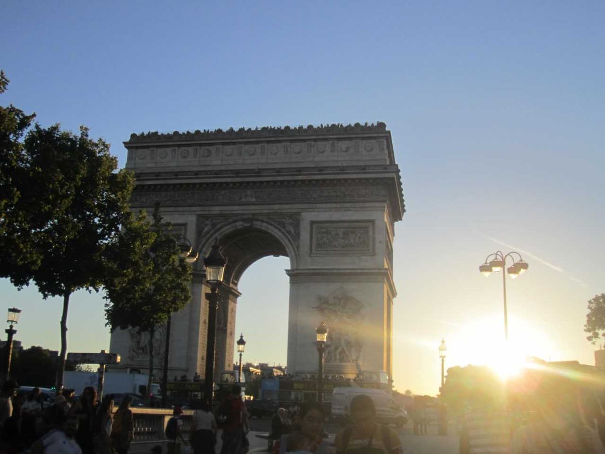 Kara H.'s photo of the Arc de Triomph in Paris is giving us major travel feels. #piratesabroad