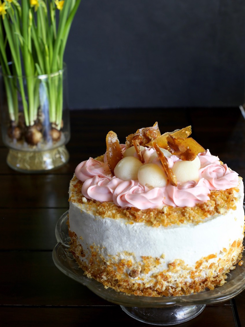 Paradise achieved.
🍰Vanilla cake with rasgulla filling🍰
blessingsfrommykitchen.blogspot.com/2020/06/vanill…
#vanilla #cake 
#cakedecorating 
#recipes
#onthblog
#baking
