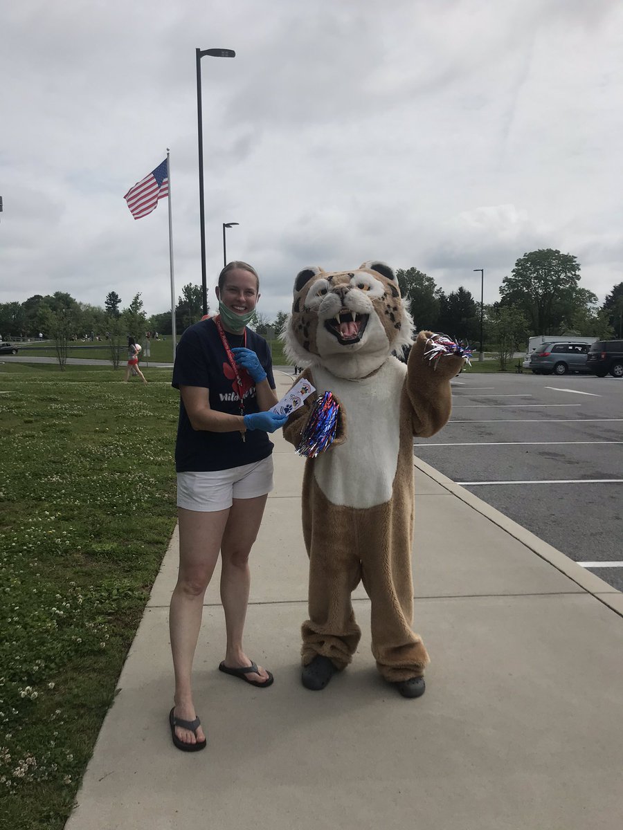 LaFounta1's tweet photo. East Vincent Kindergarten Parade https://t.co/CVqFm0fU1E