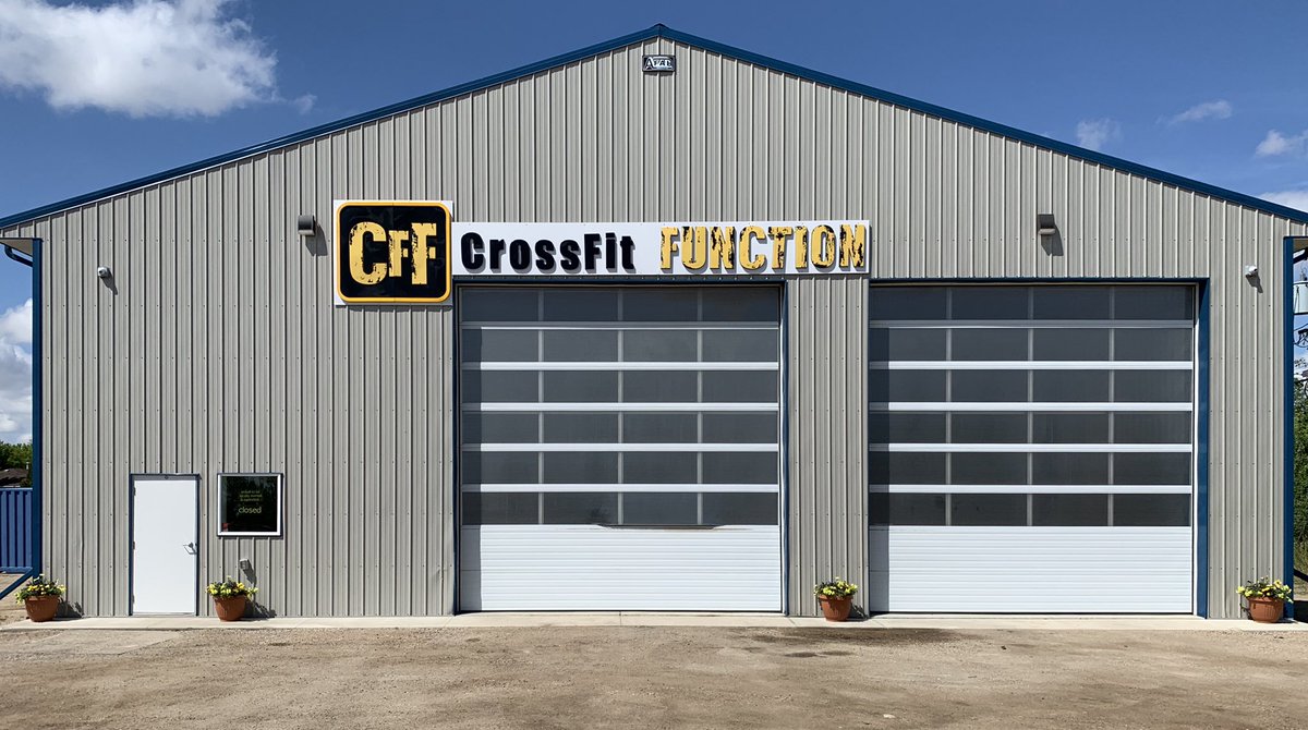 GotFUNCTION's tweet photo. The biggest of thank-you’s to Young's Plant World for doing us up some custom made pots for the gym! Yellow themed and everything! 

They are absolutely beautiful! Thank you to the staff out there for helping us with this! 

#SupportLocal https://t.co/NuKaUgw1D2