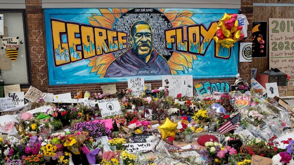 Forbes's tweet image. Minneapolis City Council agreed to ban the use of chokeholds by police and required officers to report and intervene when they see unauthorized use of force by another officer on.forbes.com/6018GGcsY by @MattRyanPerez