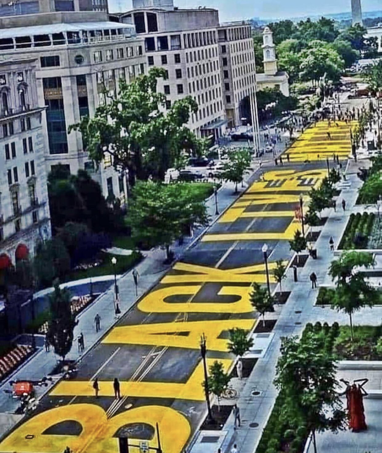 EZxw2-8X0AEbhmR?format=jpg&name=large