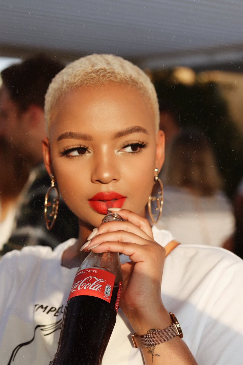 mihlalii_n's tweet photo. I suspect I snappedt 👱🏽♥️ https://t.co/C9rJ5a1JAY