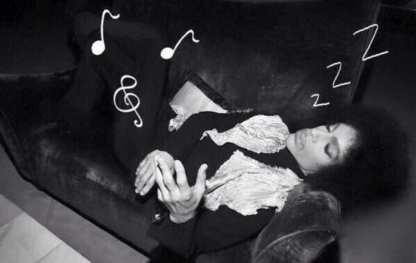 PrincePartyUK's tweet photo. #Prince #Prince4Ever #MrGoodnight https://t.co/WuobKVywLW