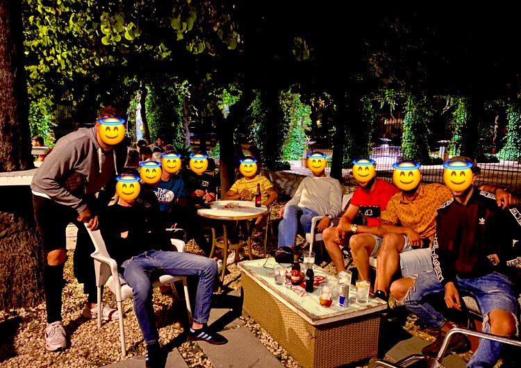 FTOMORT's tweet photo. La familia!!🇦🇹🇦🇹 https://t.co/Y9UaRUcpsp