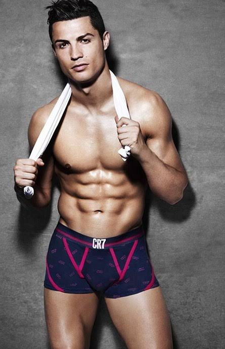 Cristiano Ronaldo, 46 milyon euro ile sosyal medya paylaşımlarından en çok kazanan isim oldu
#deprem #erkekyerinibilsin #survivor2020 #aytutulması #soylu #Idlib #SampiyonKimNihat #Dolunay #erkek #nihatozdemiristifa

tr.link/2DdGx