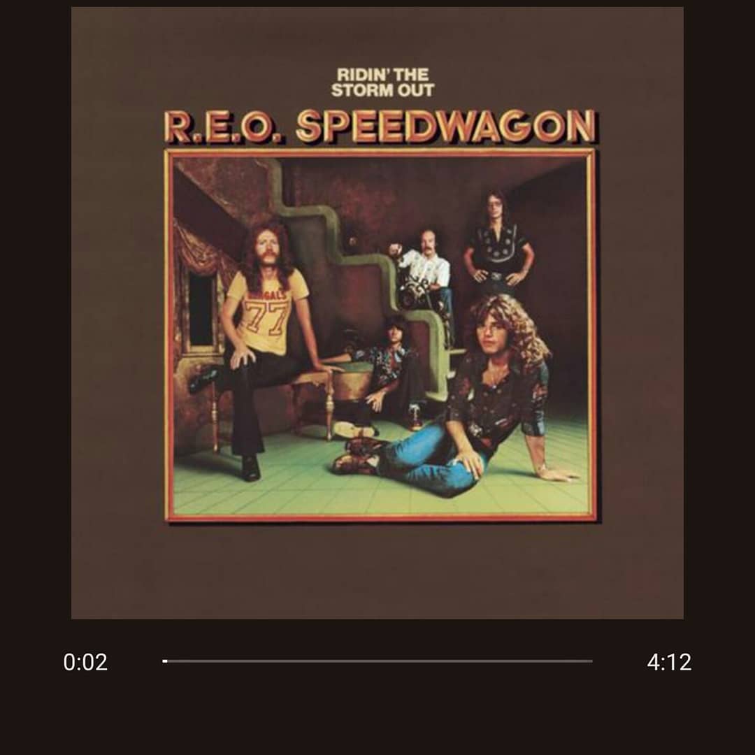 PatrickKinas's tweet image. #Pontiac homecoming

79th mile✔️
📱✔️
🌡91
⏱️ 7m36s
📻: @kcreospeedwagon (#TakeItOnTheRun/#RollWithTheChanges)
🚶0
🐕 0

#IllinoisBand #Champaign #Justice 

#IHateRunning
#WillHateItABitLessTomorrow

#AMileADay #Running2020 #MiLB #LockdownRunning #QuarantineRunning #EveryDamnMile