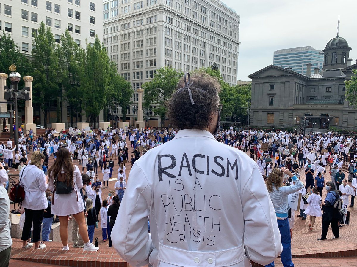pdxme123's tweet photo. #WhiteCoatsForBlackLives #BLACK_LIVES_MATTER #RacismIsAPublicHealthCrisis https://t.co/CCDF1vvld5