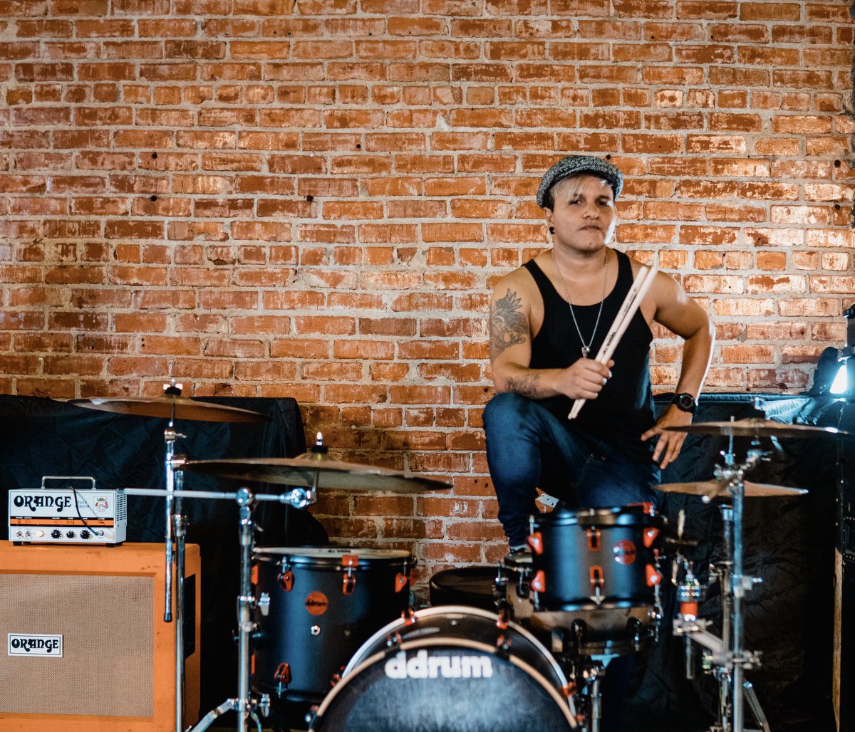 Como van todos con el encierro? Hoy es mi cumpleaños y a pesar de que estamos pasando por tiempos difíciles de verdad tengo mucho por que agradecer en mi vida, tengo 20 años tocando música que mas puedo pedir? Ya estamos trabajando en el 3er sencillo con la SPCN <a href="/luiscamposmusic/">Luis Campos</a>